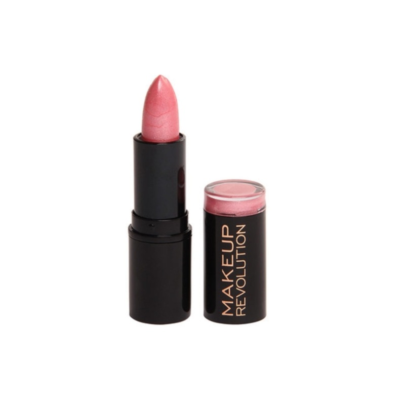 Revolution Lipstick Chic