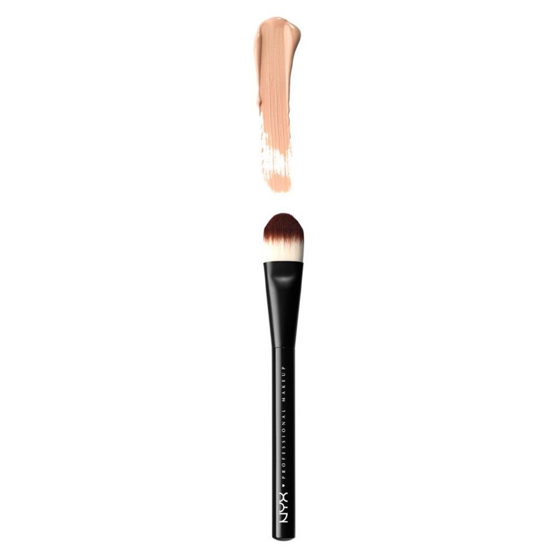 Pro Brush 07 – Flat Foundation