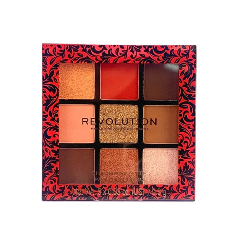 Tester Revolution Deadly Illusion Eyeshadow Palette