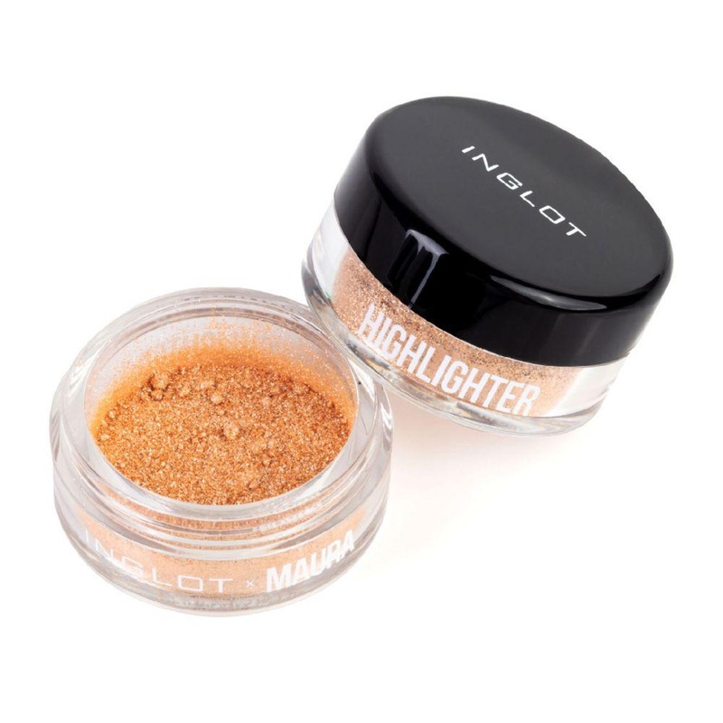 X Maura Sparkling Dust Highlighter City Lights